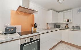 Modern Seaside Apartment ,Lossiemouth, Moray